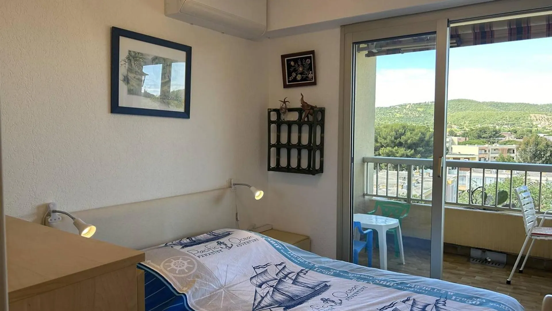 Appartement 2 Pieces Climatise Proche Plage A Bormes-Les-Mimosas - Fr-1-251-834 Apartment