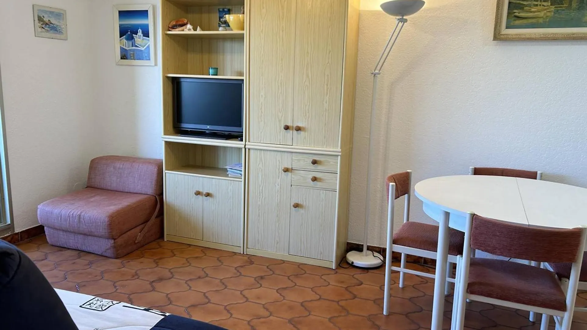 Appartement 2 Pieces Climatise Proche Plage A Bormes-Les-Mimosas - Fr-1-251-834 Apartment