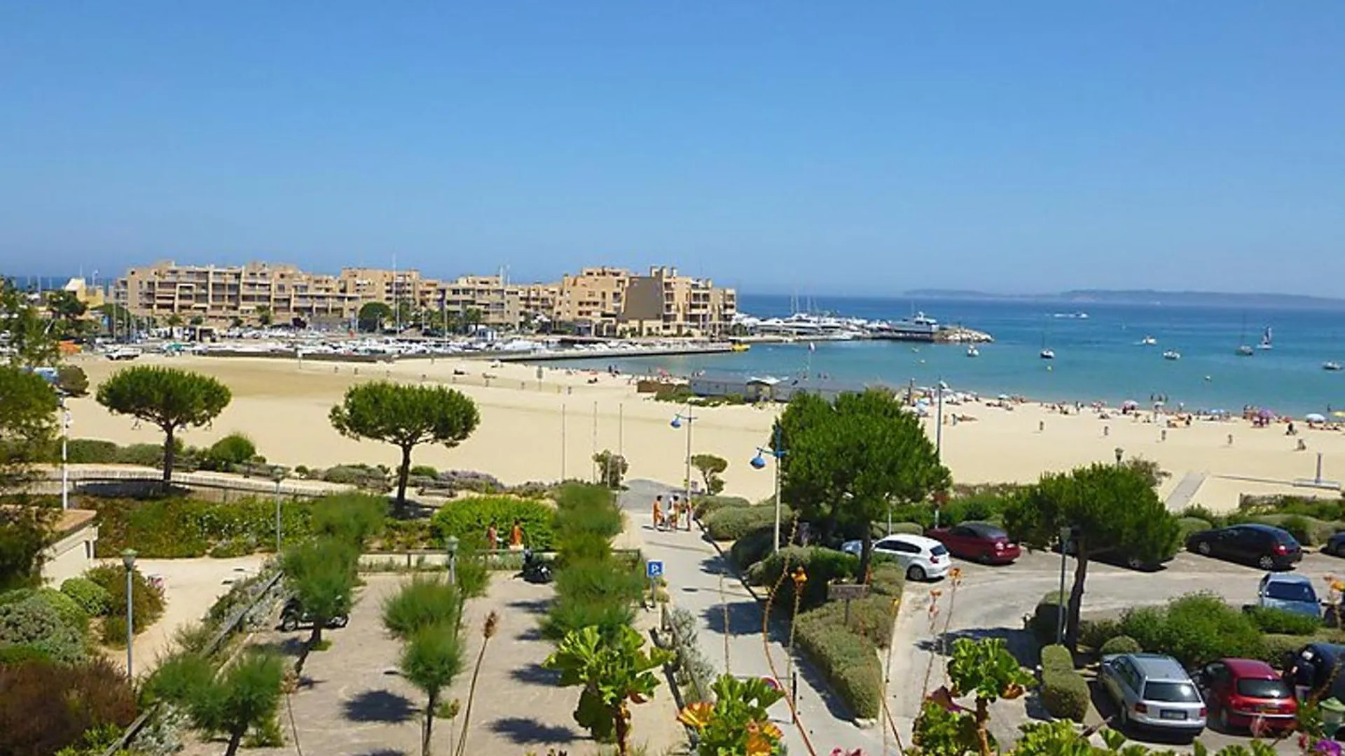 Appartement 2 Pieces Climatise Proche Plage A Bormes-Les-Mimosas - Fr-1-251-834